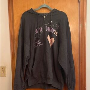 Gildan Midnight Graphic Zip-Up Hoodie - Dark Gray and Pink